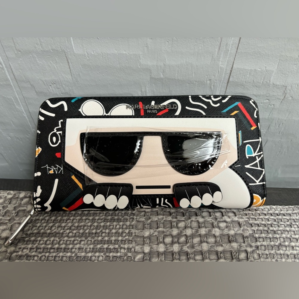 Karl Lagerfeld Print Zip Around Continental Wallet